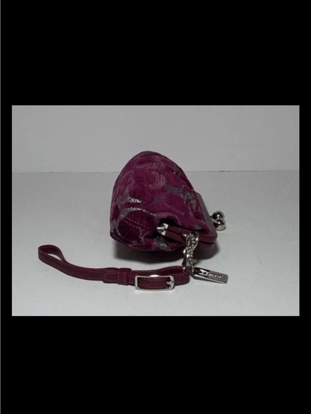 Coach Wristlet/Clutch Fuchsia Pleated Chenille, Kiss-lock Frame *VINTAGE* NWOT - Picture 5 of 11